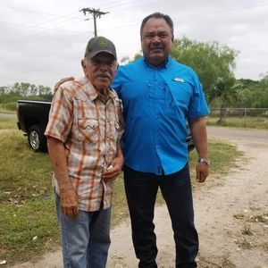 Meet your Posher, Ramiro